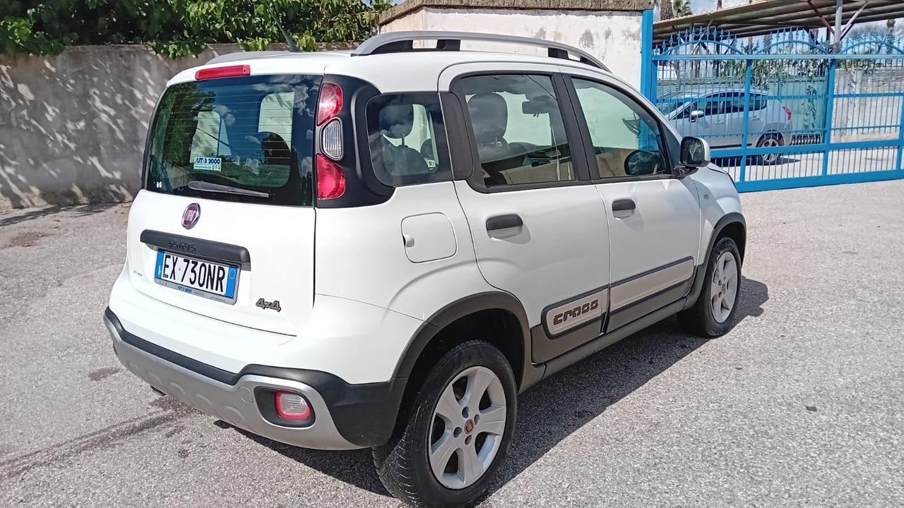 Fiat Panda cross 1.3 mjt 4X4-full -11/2014