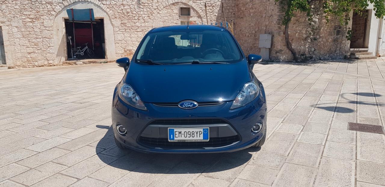 Ford Fiesta 1.4 TDCi 70CV 5 porte Titanium UNICO PROPRIETARIO