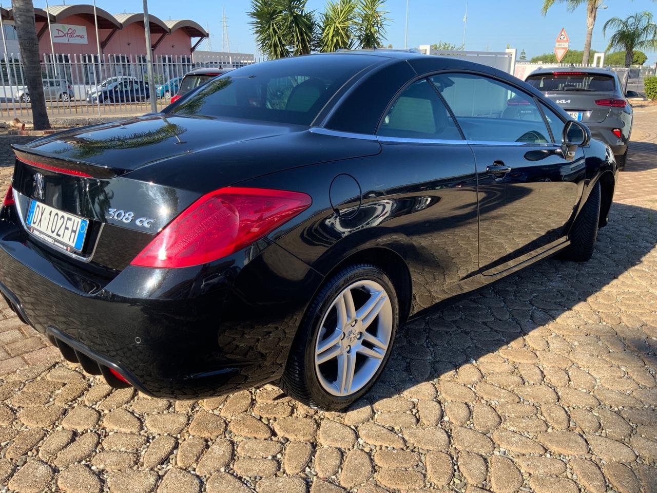 Peugeot 308 2.0 HDi 140CV CC Féline