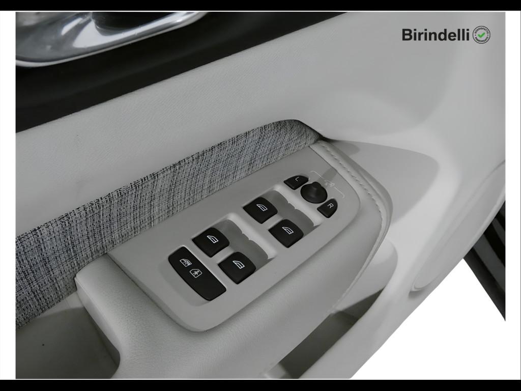 VOLVO XC60 (2017-->) - XC60 B4 (d) automatico Plus Bright