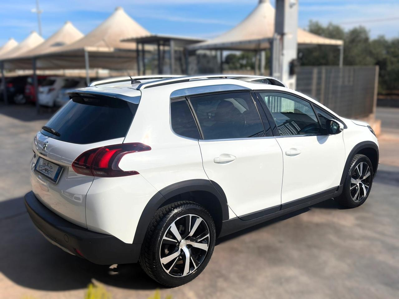 Peugeot 2008 BlueHDi 120 S&S Allure