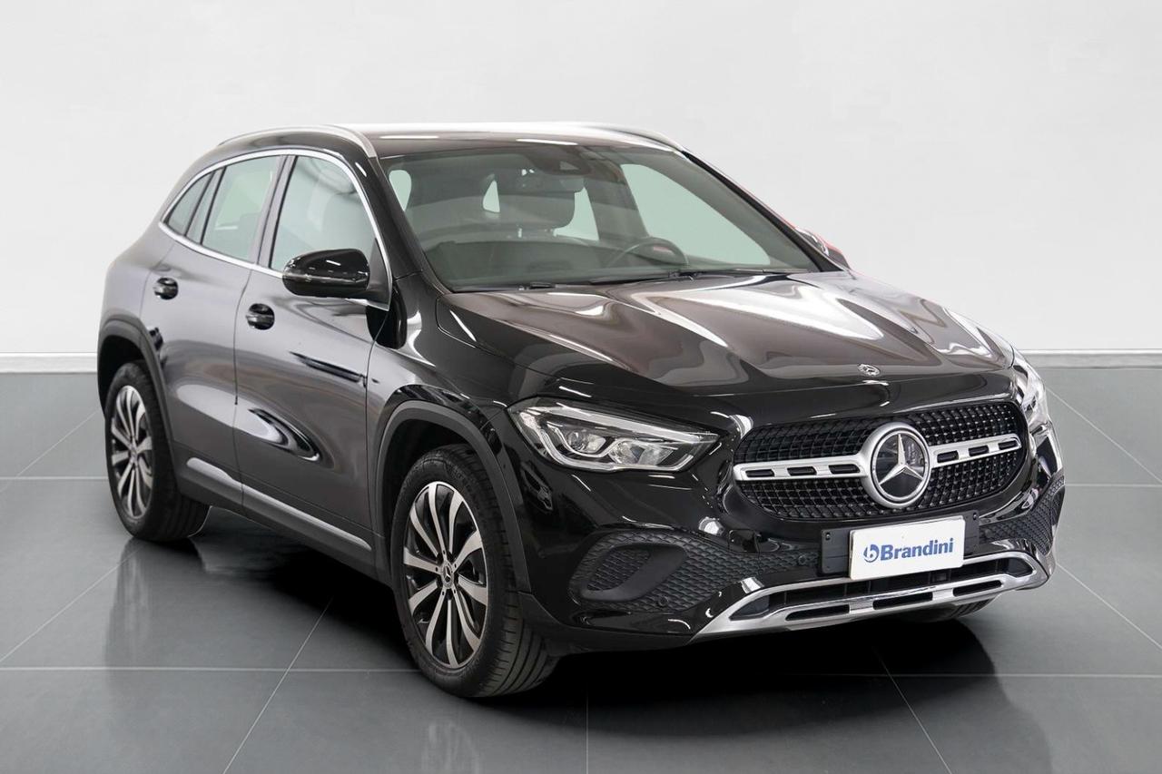 Mercedes-Benz GLA 220 d Premium 4matic auto