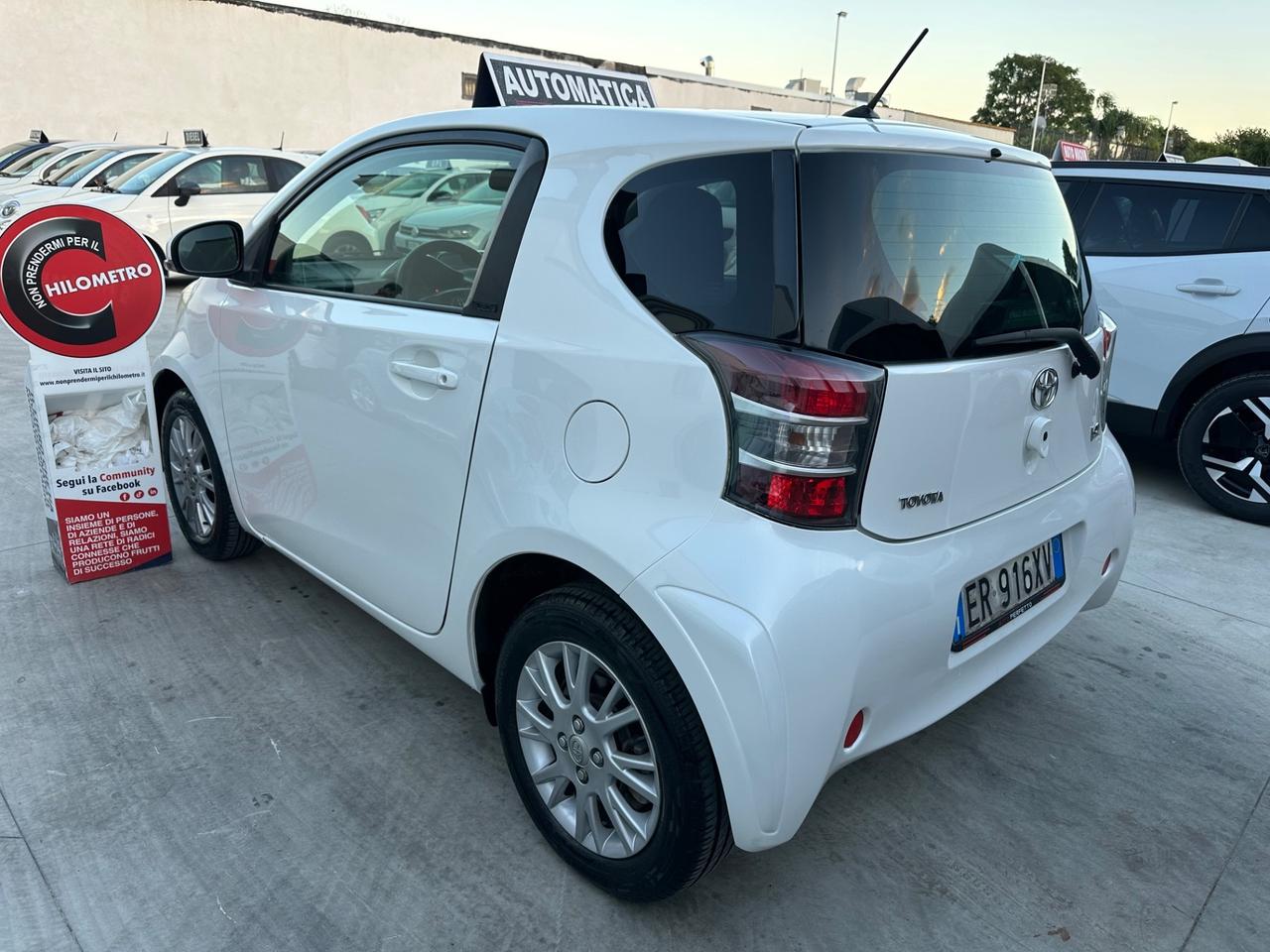Toyota iQ 1.0 CVT Lounge