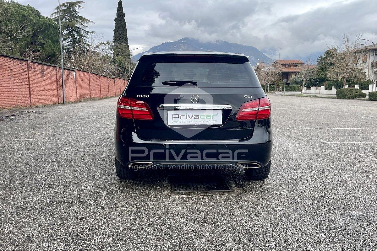 MERCEDES B 180 d Premium