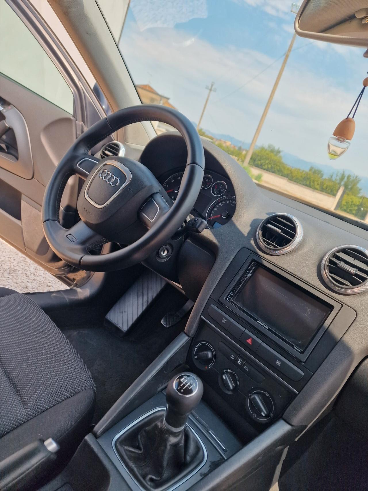 Audi A3 1.6 Ambition (GPL)