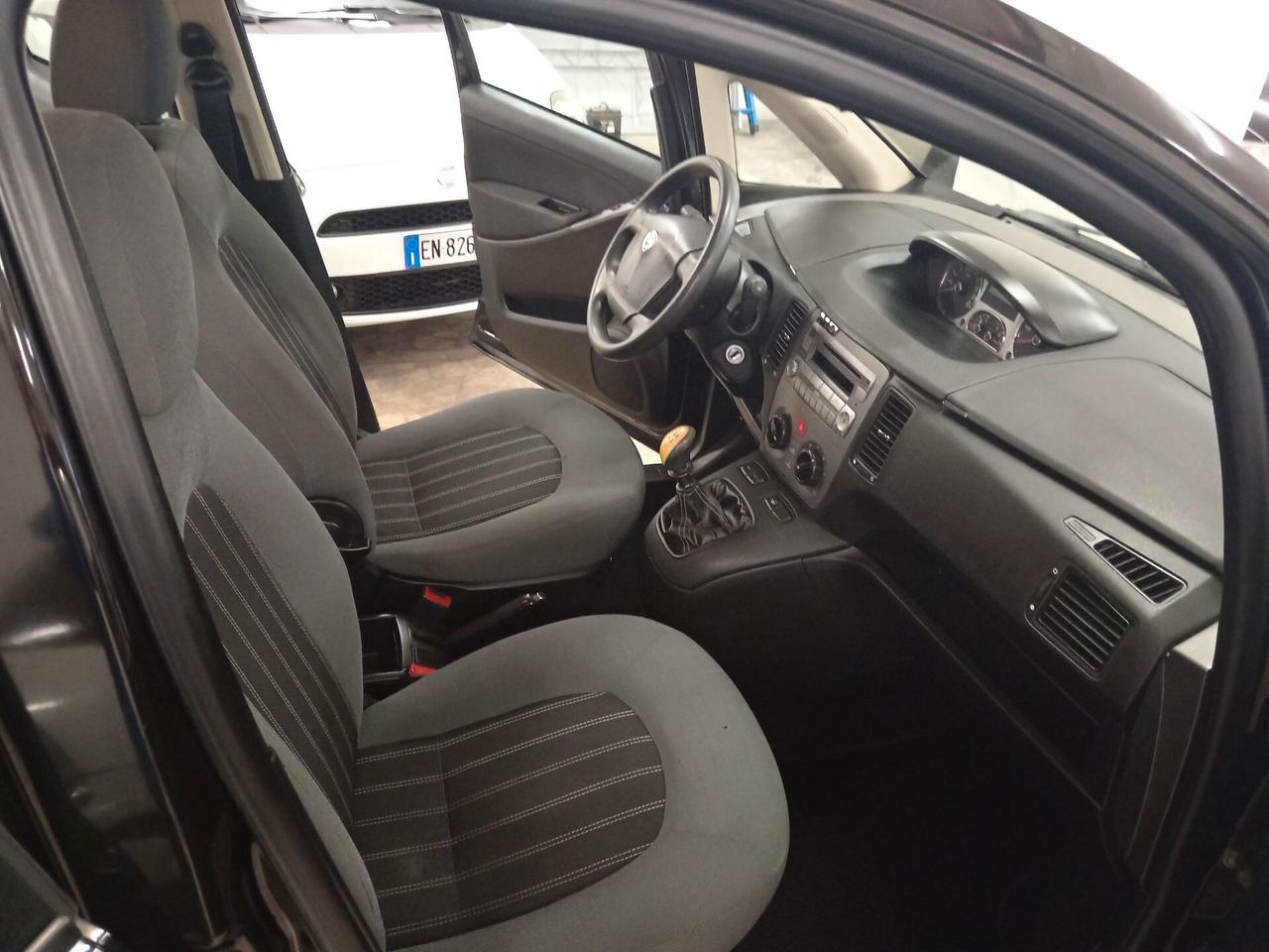 Lancia MUSA 1.4 8V Ecochic (GPL) 5th Avenue