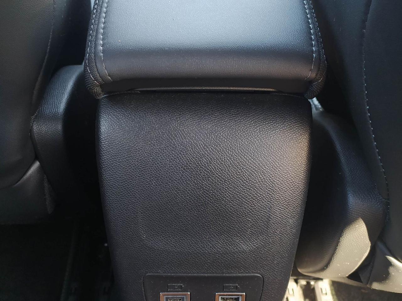 Peugeot 2008 GT 1.5 Blue HDI 130 #12096