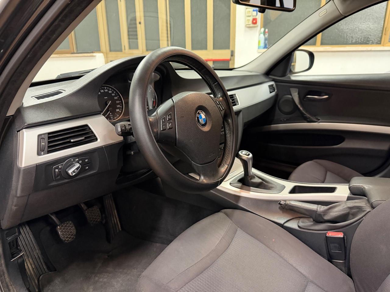 Bmw 320 320d cat Touring Attiva