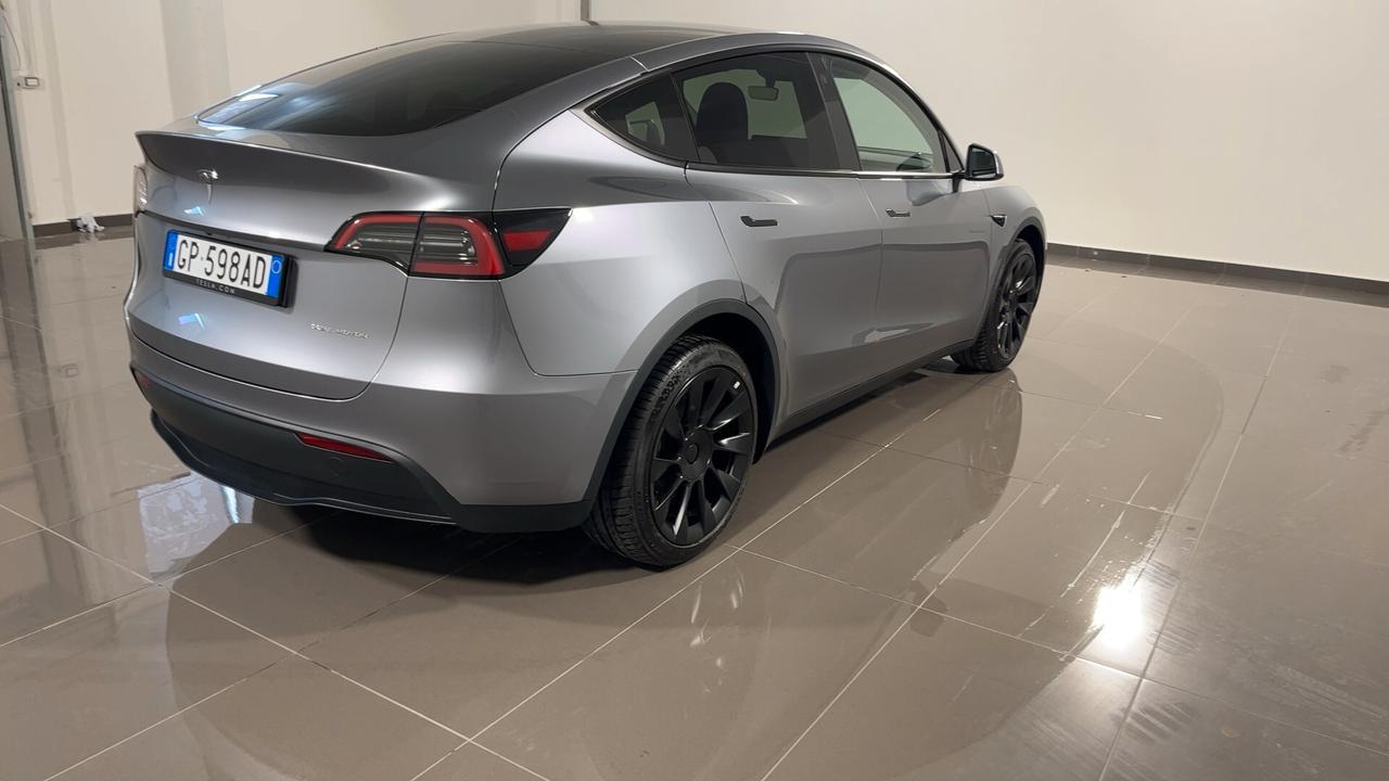 Tesla Model Y Model Y Long Range AWD