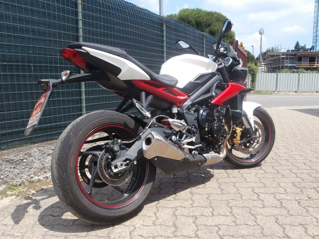 Triumph Street Triple R ABS del 2017 compreso trapasso-tagliando-garanzia