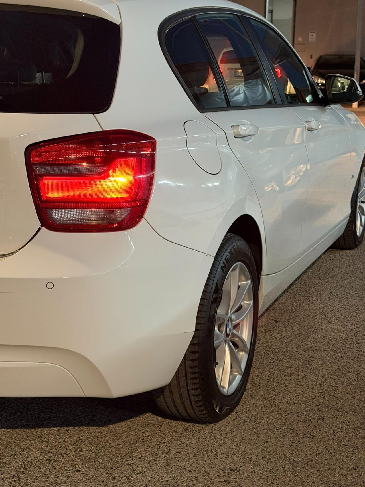 Bmw 116 116D 5P URBAN