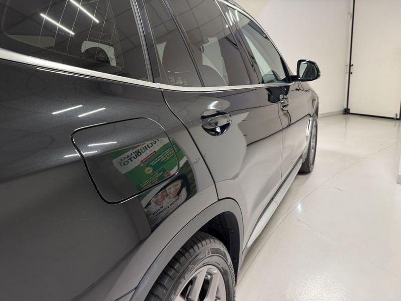 BMW X3 X3 xDrive20d mhev 48V X-Line Steptronic