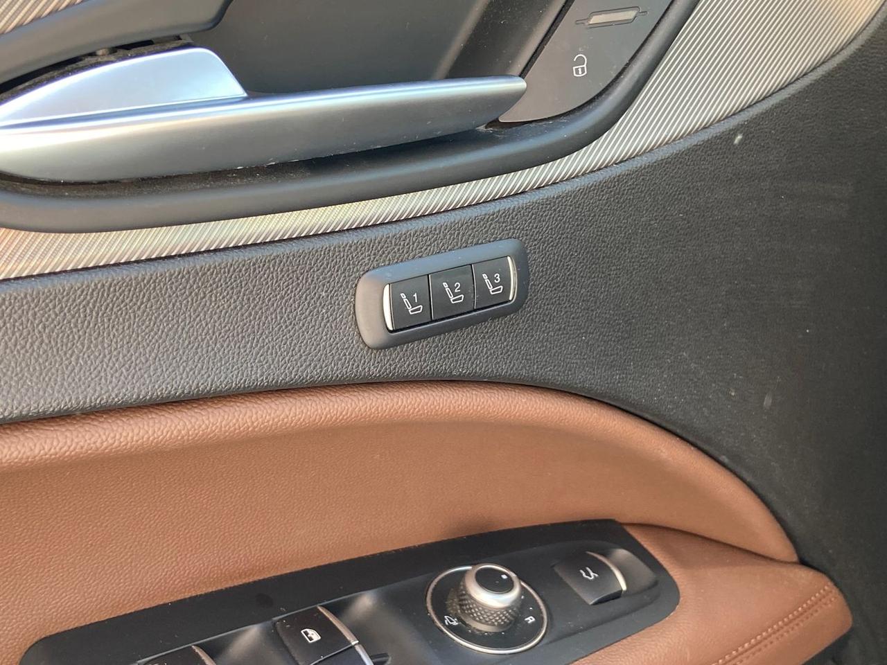 Alfa Romeo Stelvio Executive 2.2 #11022