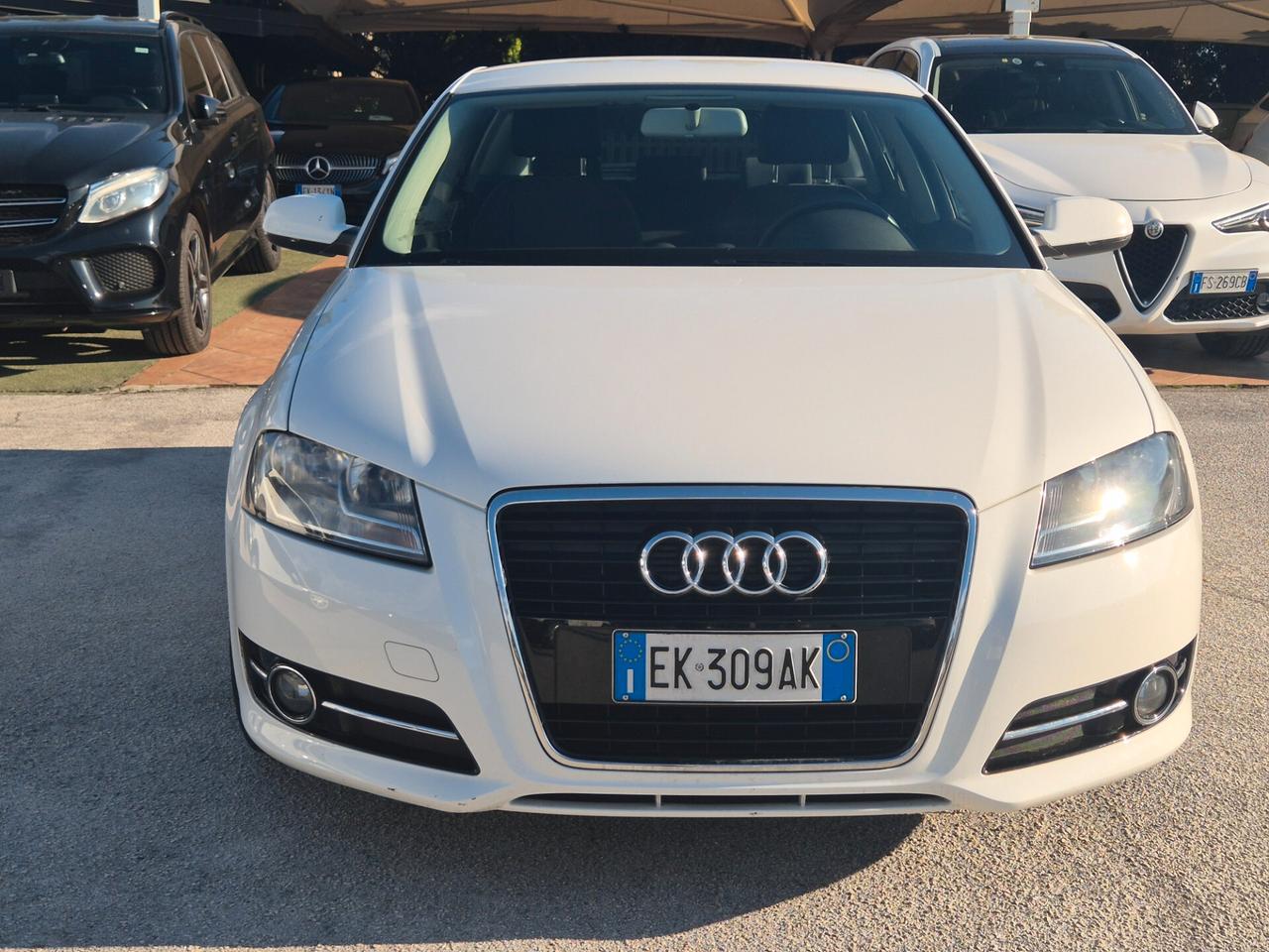 Audi A3 1.6 TDI 90 CV Attraction KM CERTIFICATI