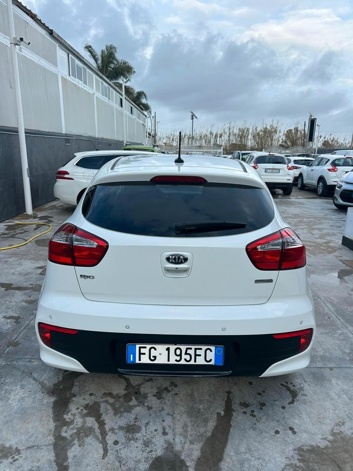 Kia Rio 1.4 CRDi 5p.S&S High Tech 12\2016