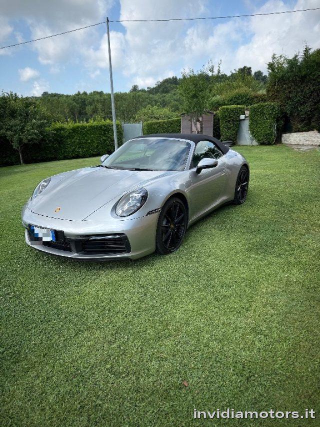 PORSCHE 992 Carrera Cabriolet