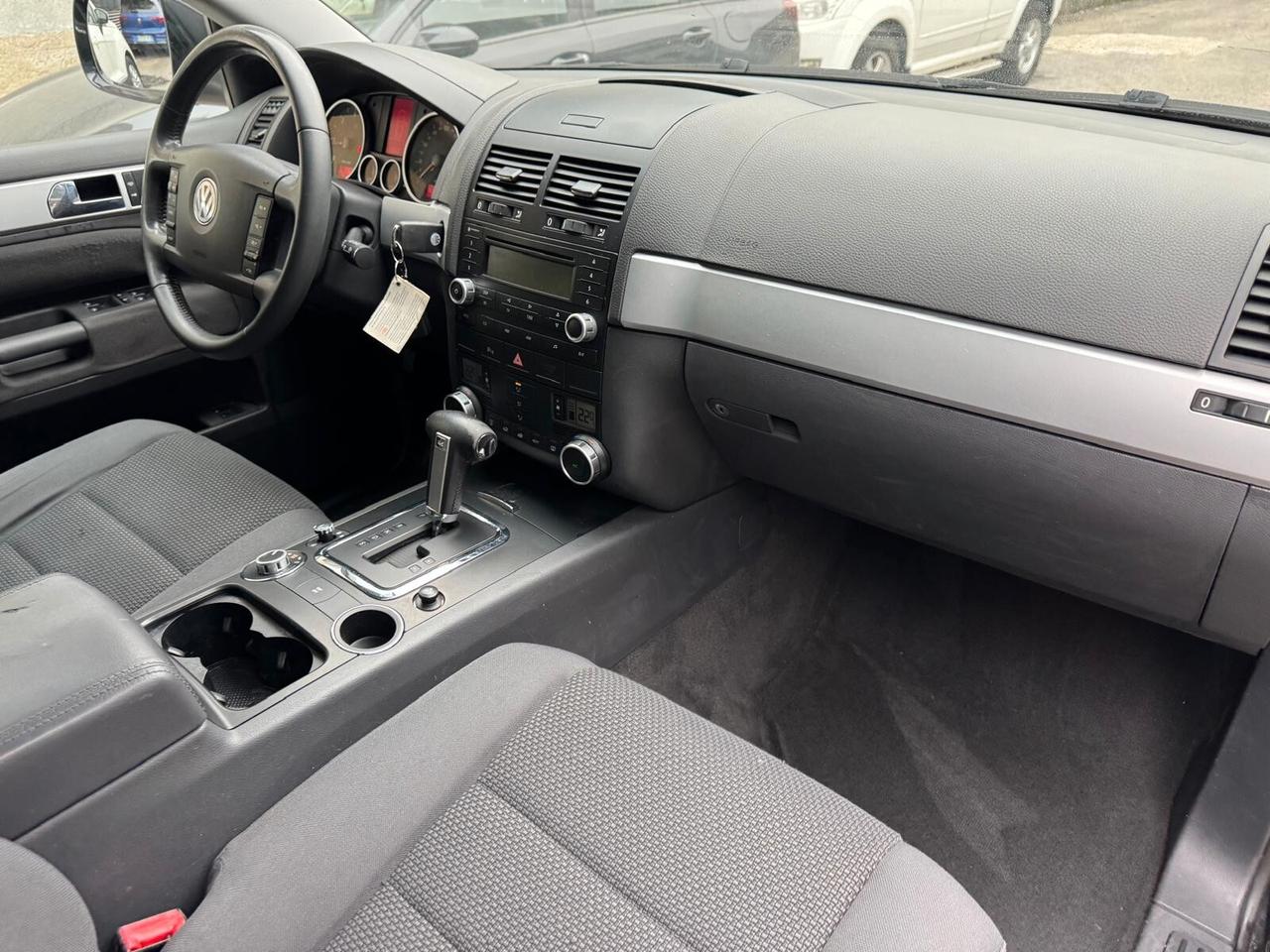 Volkswagen Touareg 2.5 R5 TDI DPF tiptronic*CERCHI*CLIMA