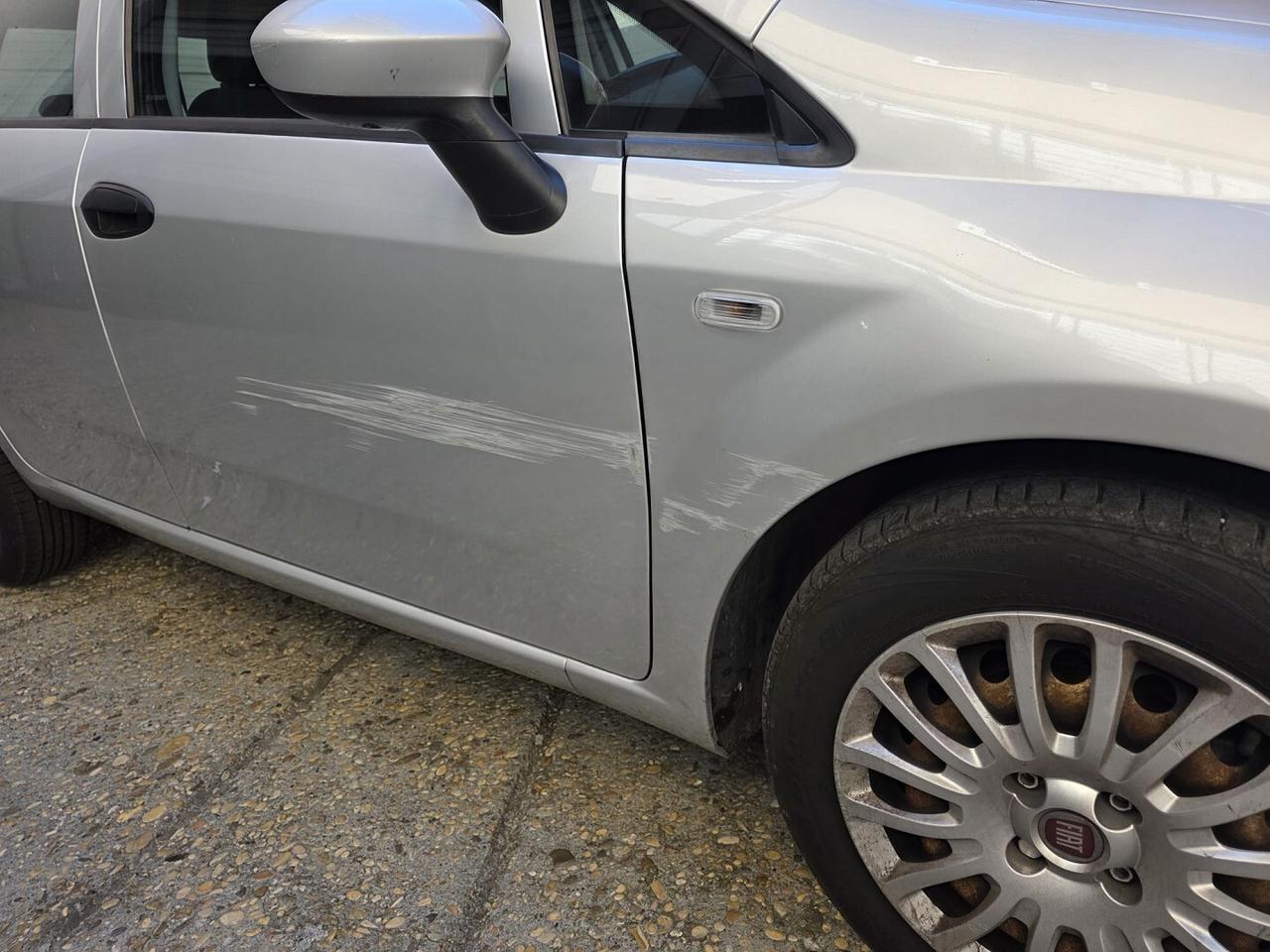 FIAT PUNTO 1.2 - GARANZIA 12 MESI