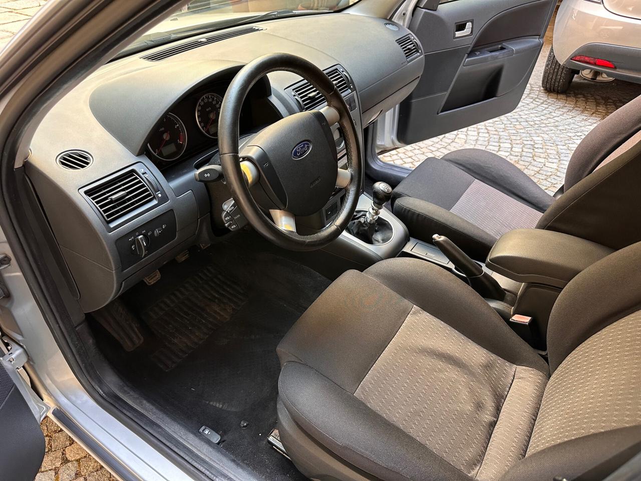 Ford Mondeo 2.0TDCi SW (Km 138.259)