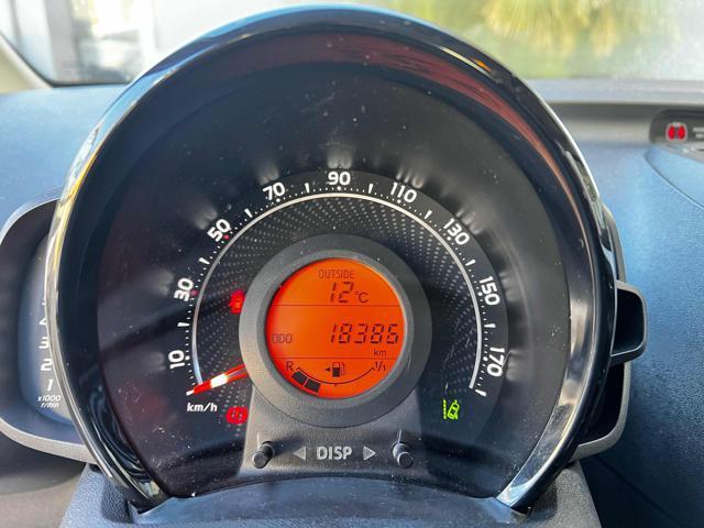 TOYOTA Aygo Connect 1.0 VVT-i 72 CV 5 porte x-clusiv