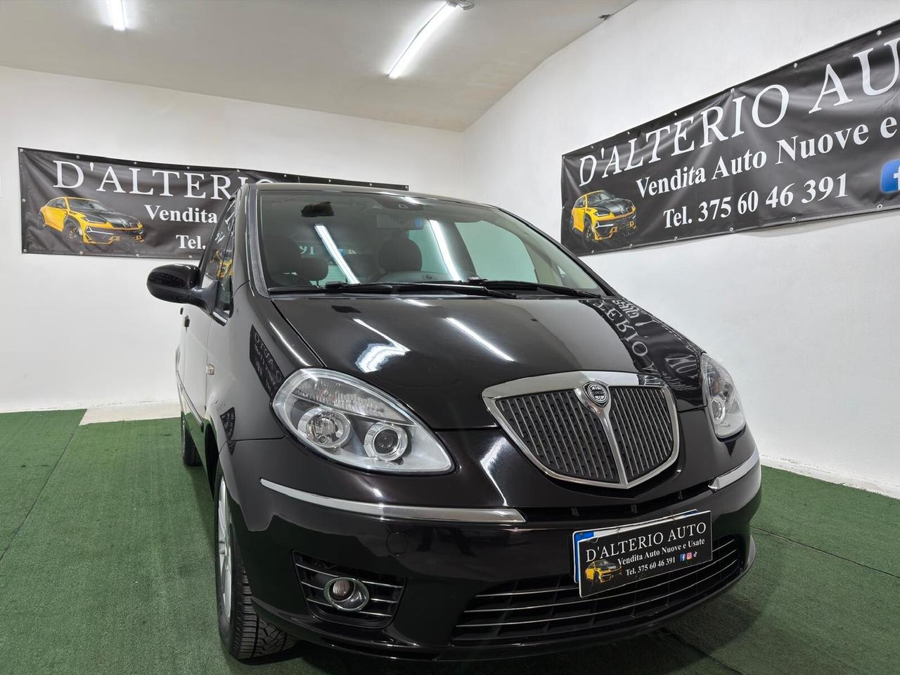 Lancia MUSA 1.4 16V SeS POLTRONA FRAU