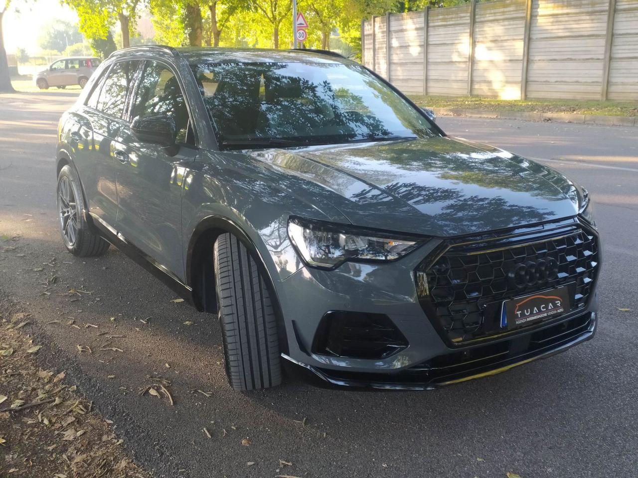 Audi Q3 Business 2.0 35 TDI #7170
