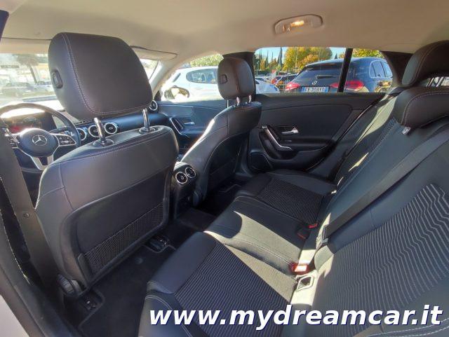 MERCEDES-BENZ CLA 180 d Automatic Shooting Brake Sport