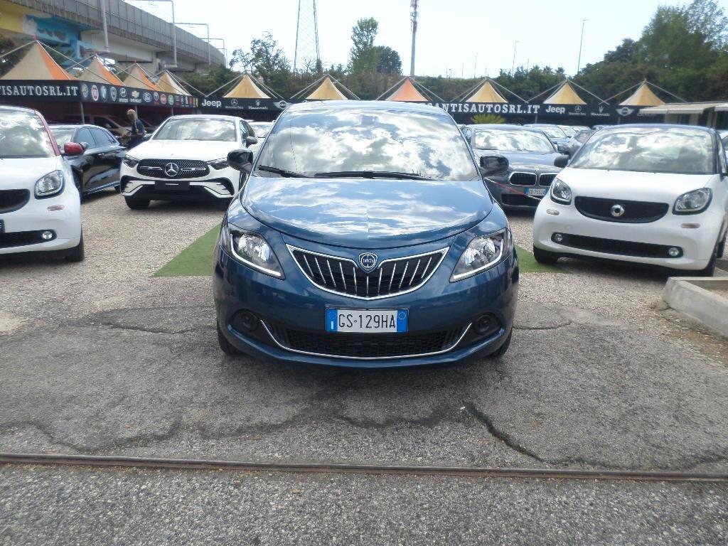 Lancia Ypsilon 1.0 FireFly 5 porte S&S Hybrid Gold Plus