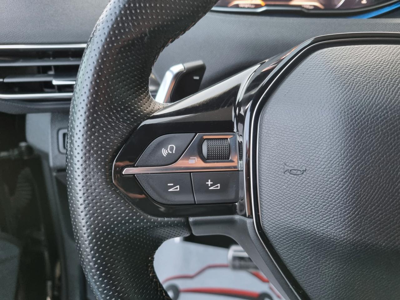 Peugeot 5008 BlueHDi 130 S&S EAT8 GT