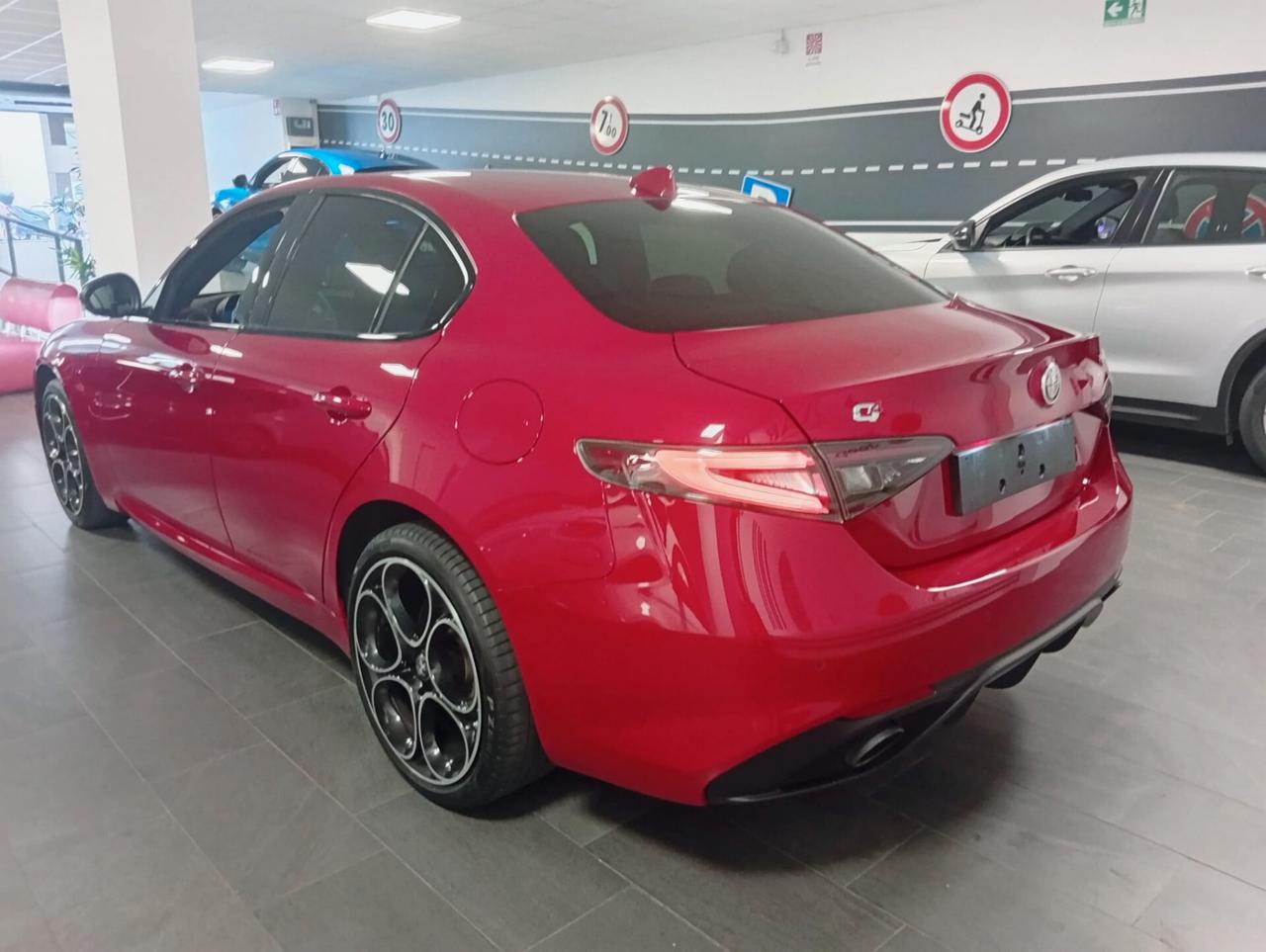 Alfa Romeo Giulia 2.0 Turbo 280 CV AT8 AWD Q4 Competizione