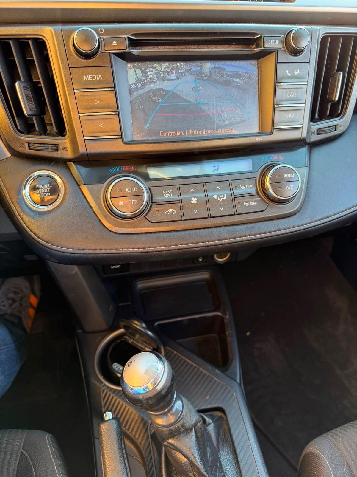Toyota RAV 4 RAV4 2.0 D-4D 2WD Active