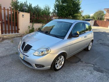 Lancia Ypsilon 1.2 69 CV Diva