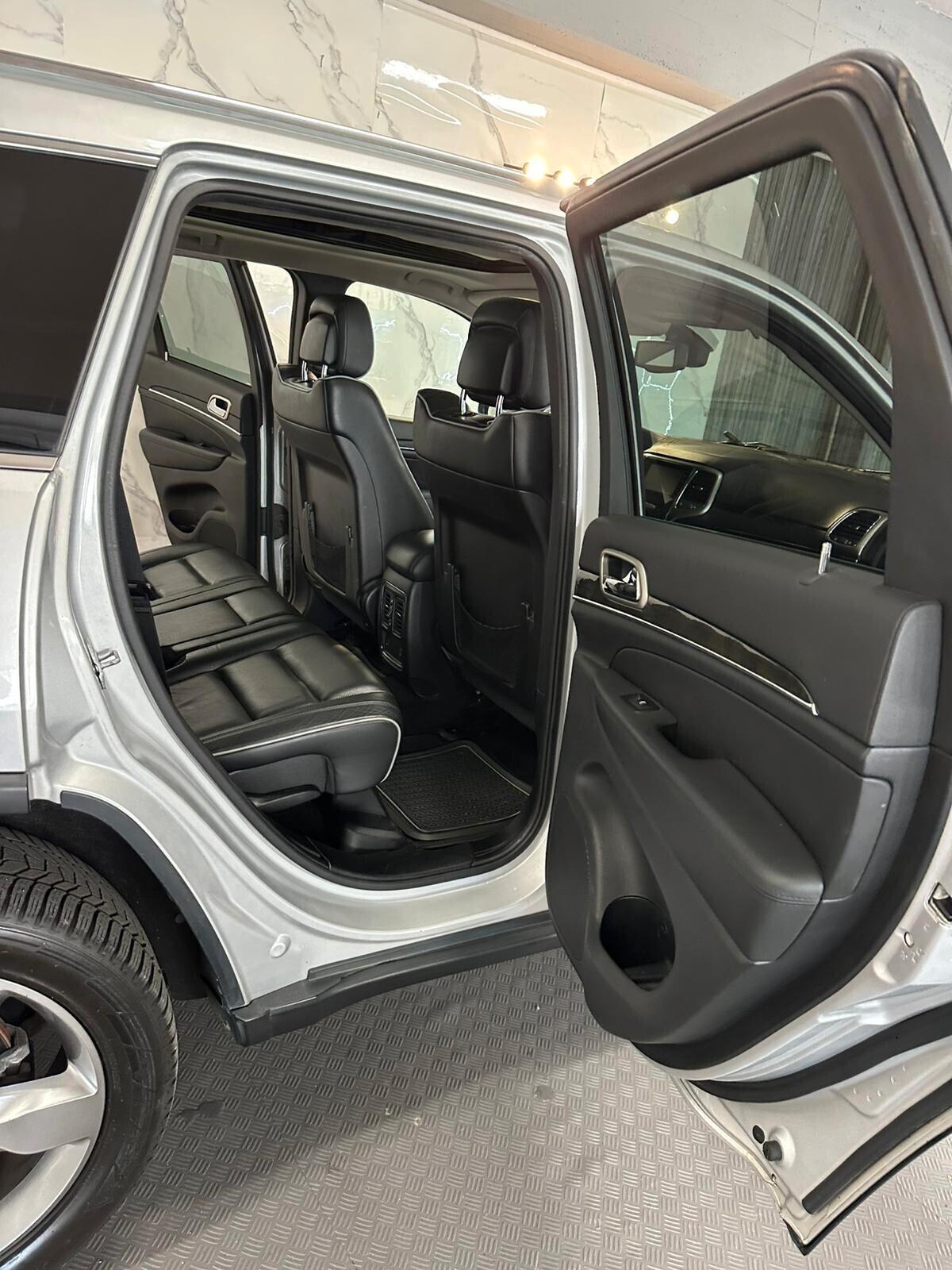Jeep Grand Cherokee 3.0 CRD 241 CV Overland