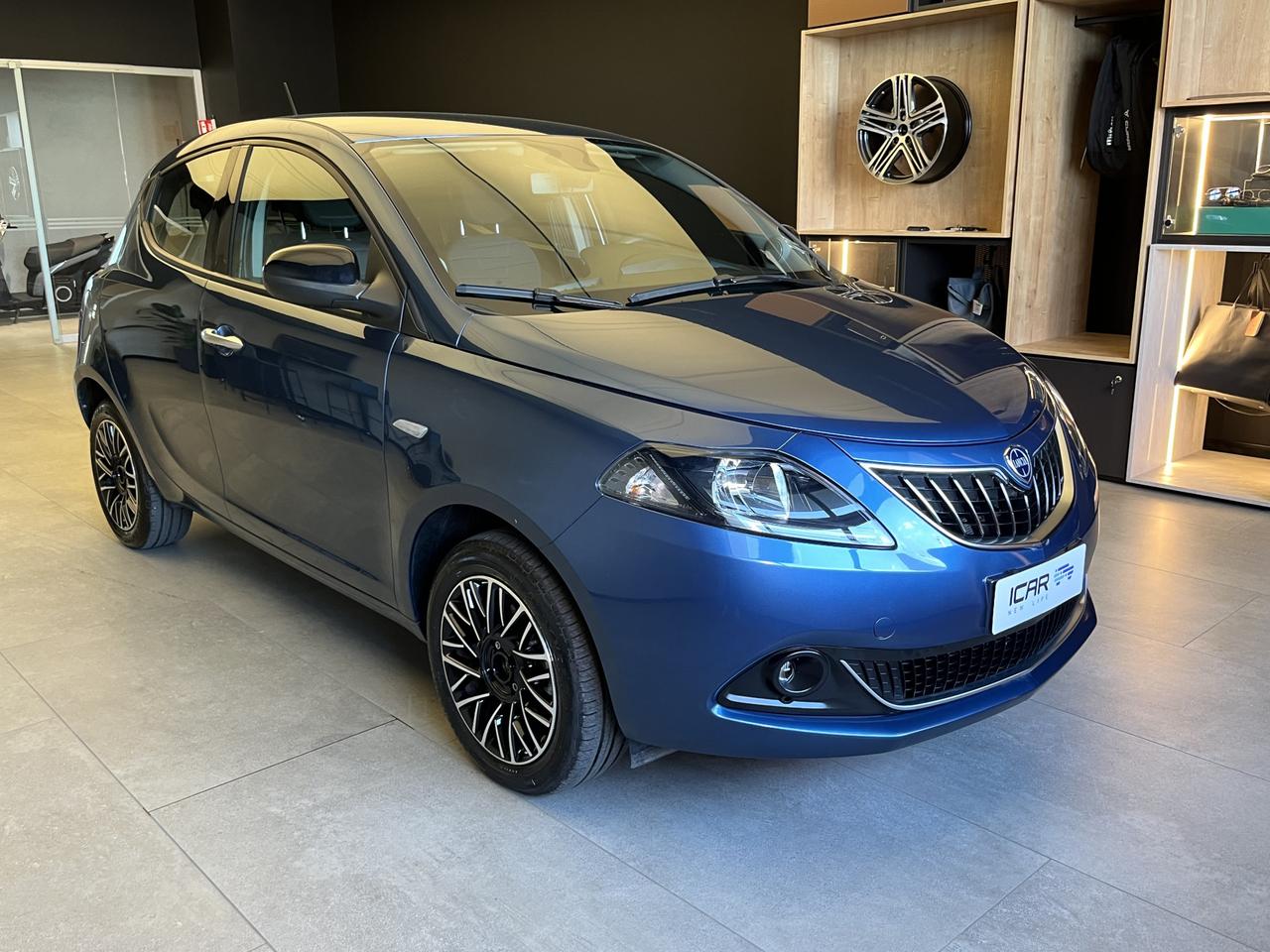 LANCIA Ypsilon III 2021 - Ypsilon 1.0 firefly hybrid Platino s&s 70cv