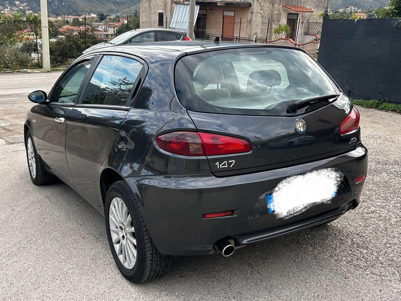 Alfa Romeo 147 1.9 JTD (120) 5 porte Distinctive