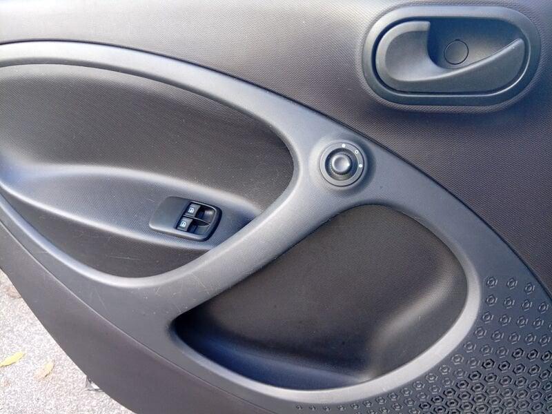 smart forfour 2ªs. (W453) 70 1.0 Youngster