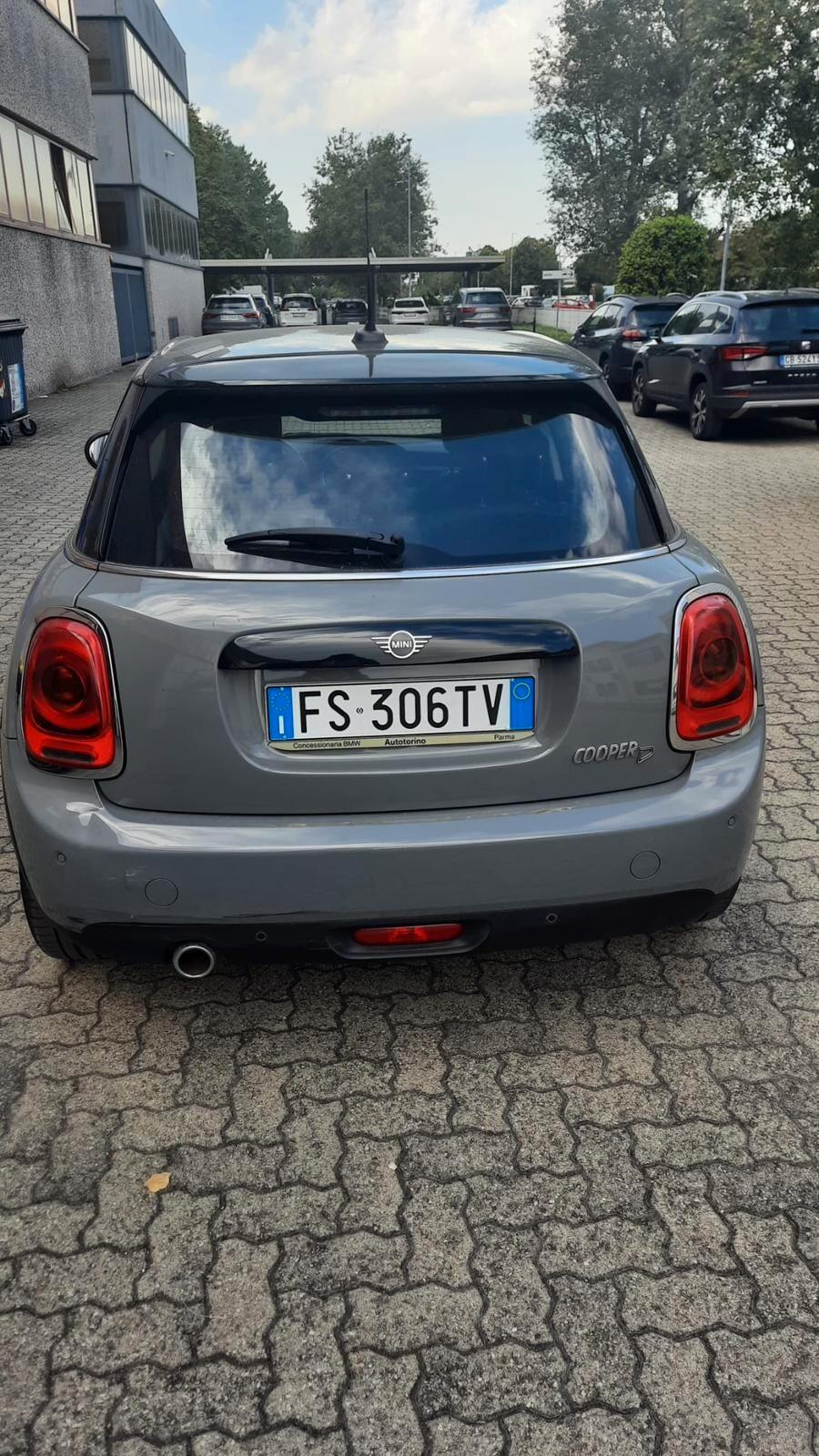 MINI COOPER D