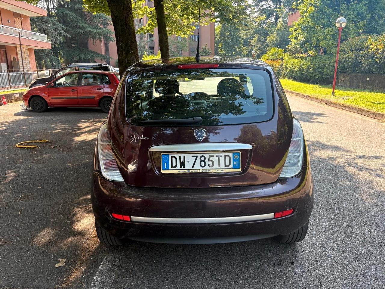 Lancia Ypsilon 1.2 Argento benzina Km. 78.000