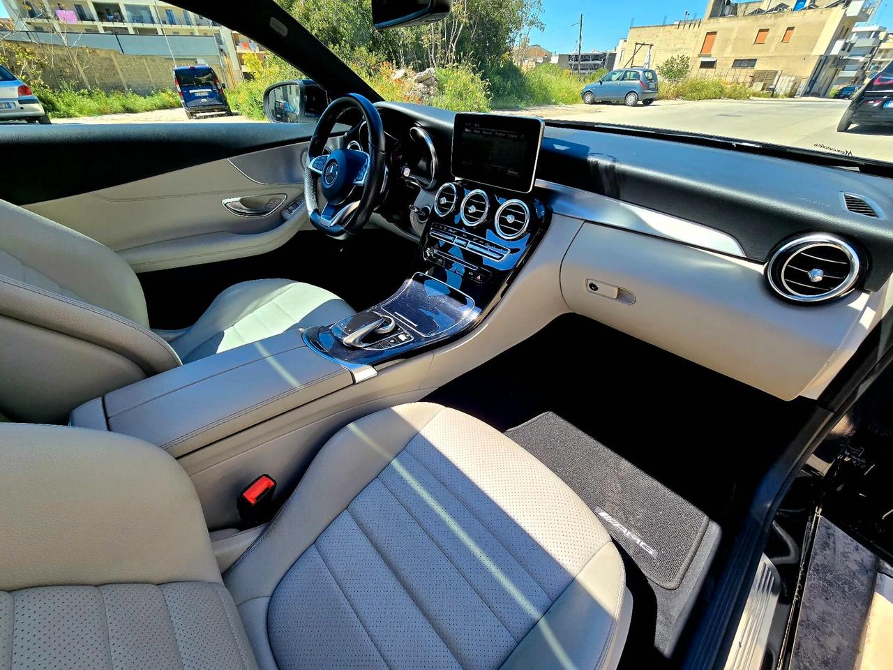 MERCEDES C 220d 4MATIC PREMIUM PLUS AMG