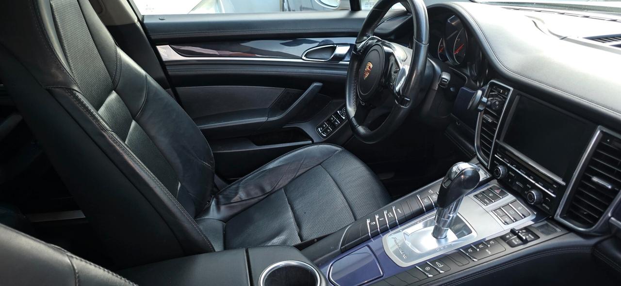 Porsche Panamera 3.0 Diesel Platinum Edition