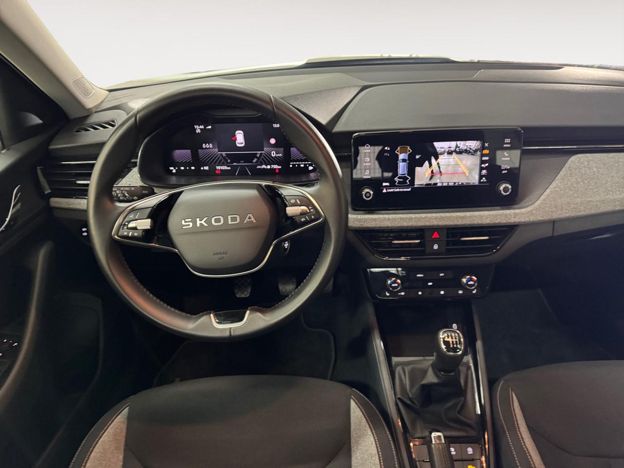 Skoda Kamiq 1.0 tsi Black Dots 115cv IVA ESPOSTA