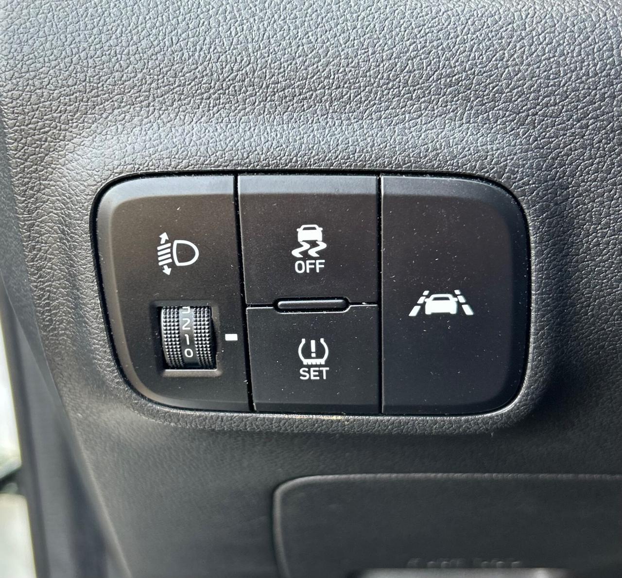 Hyundai i10 1.0 MPI Prime 2021 SOLO 49.000km