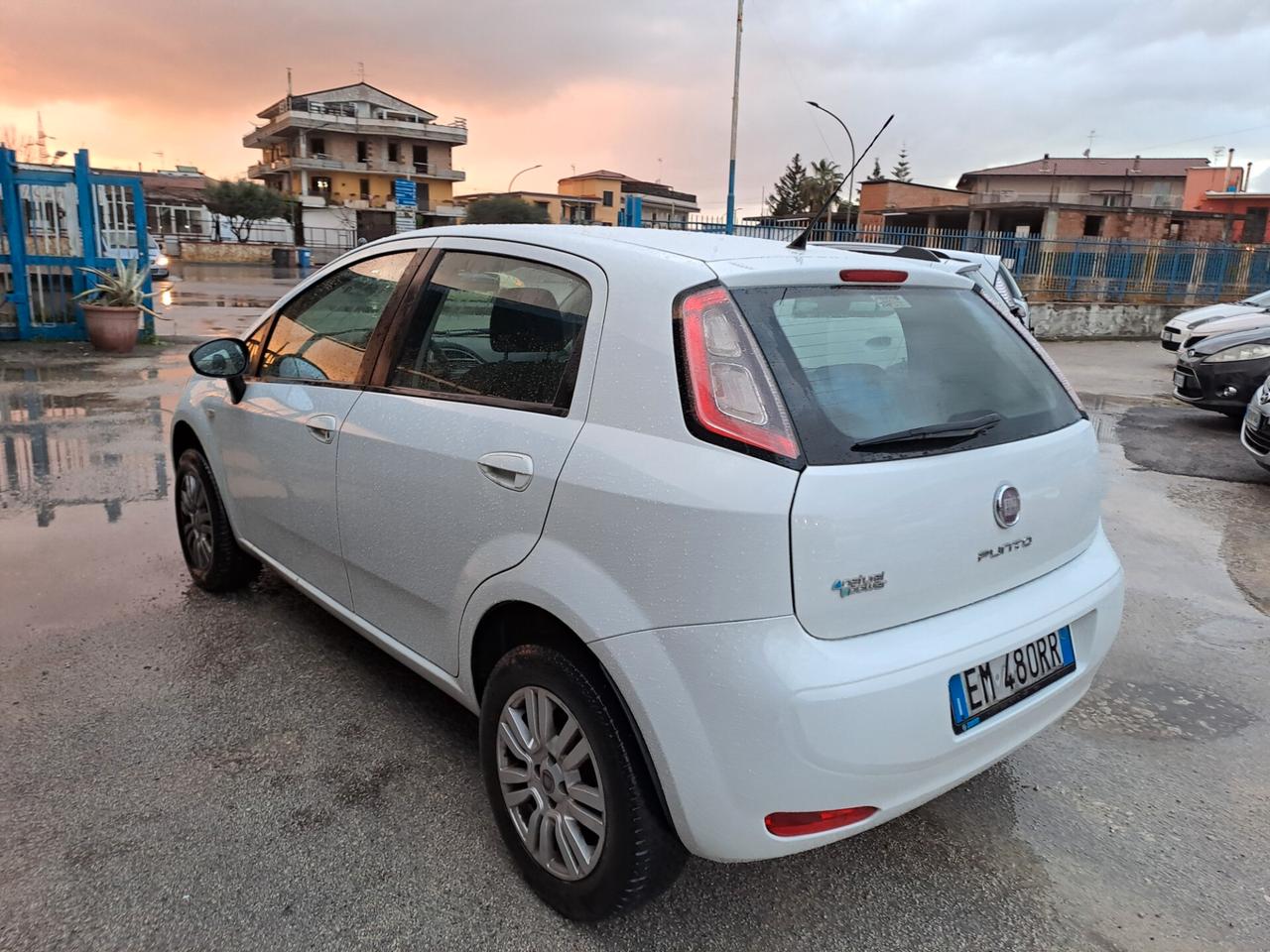 Fiat Punto 1.4 metano casa madre