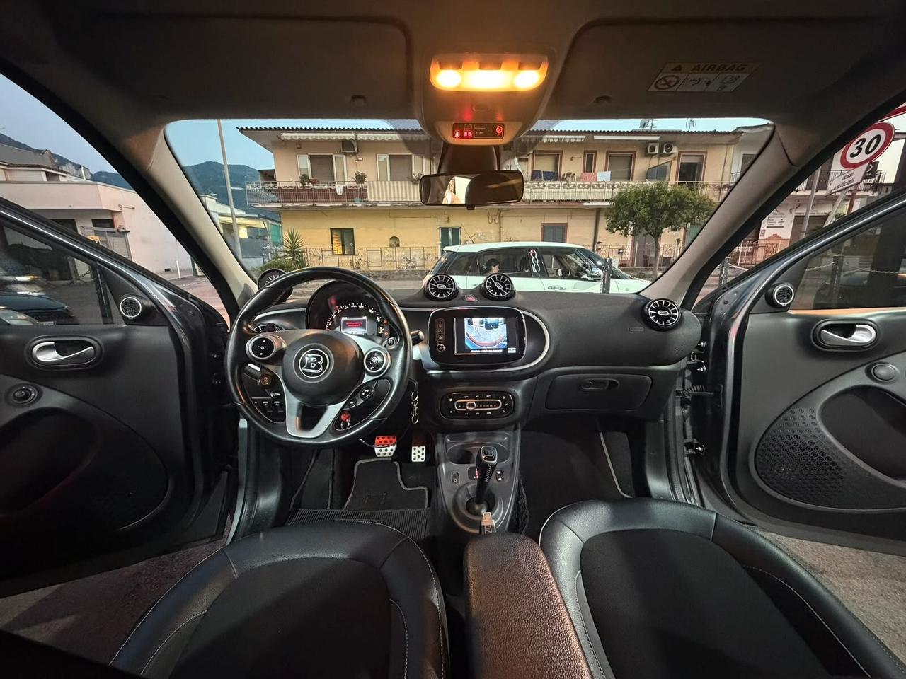 Smart ForFour 90 0.9 Turbo twinamic JBL brabus