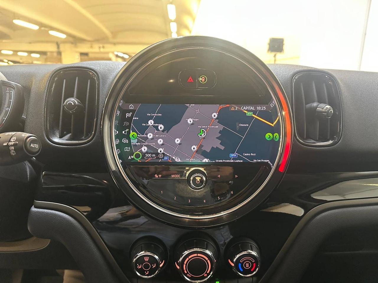 MINI Countryman Cooper SE ALL4 Essential