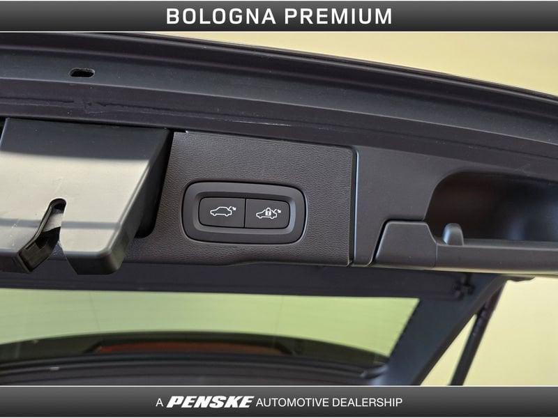 Volvo XC60 XC60 B4 automatico Plus Dark