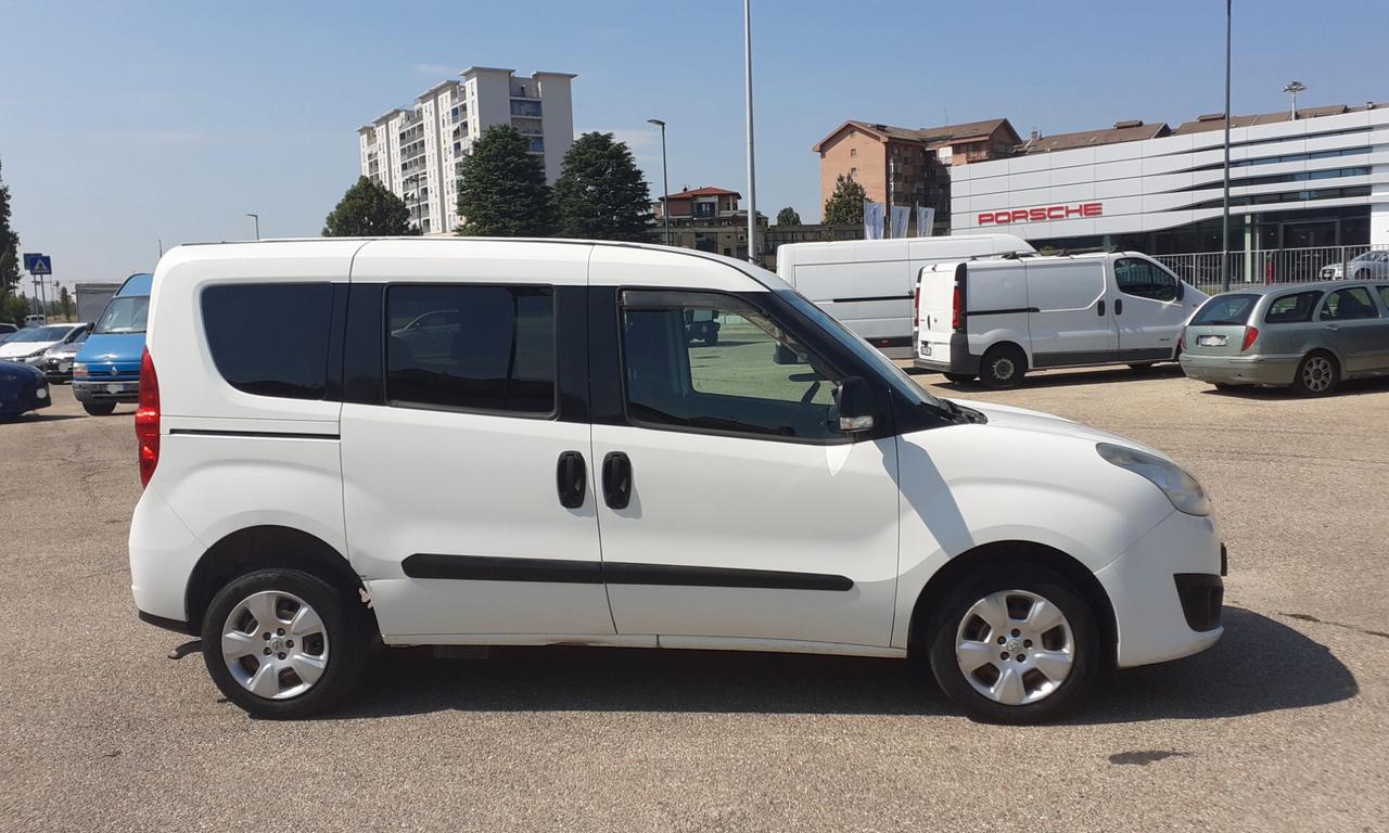 Doblò trasporto disabili ribassato Focaccia