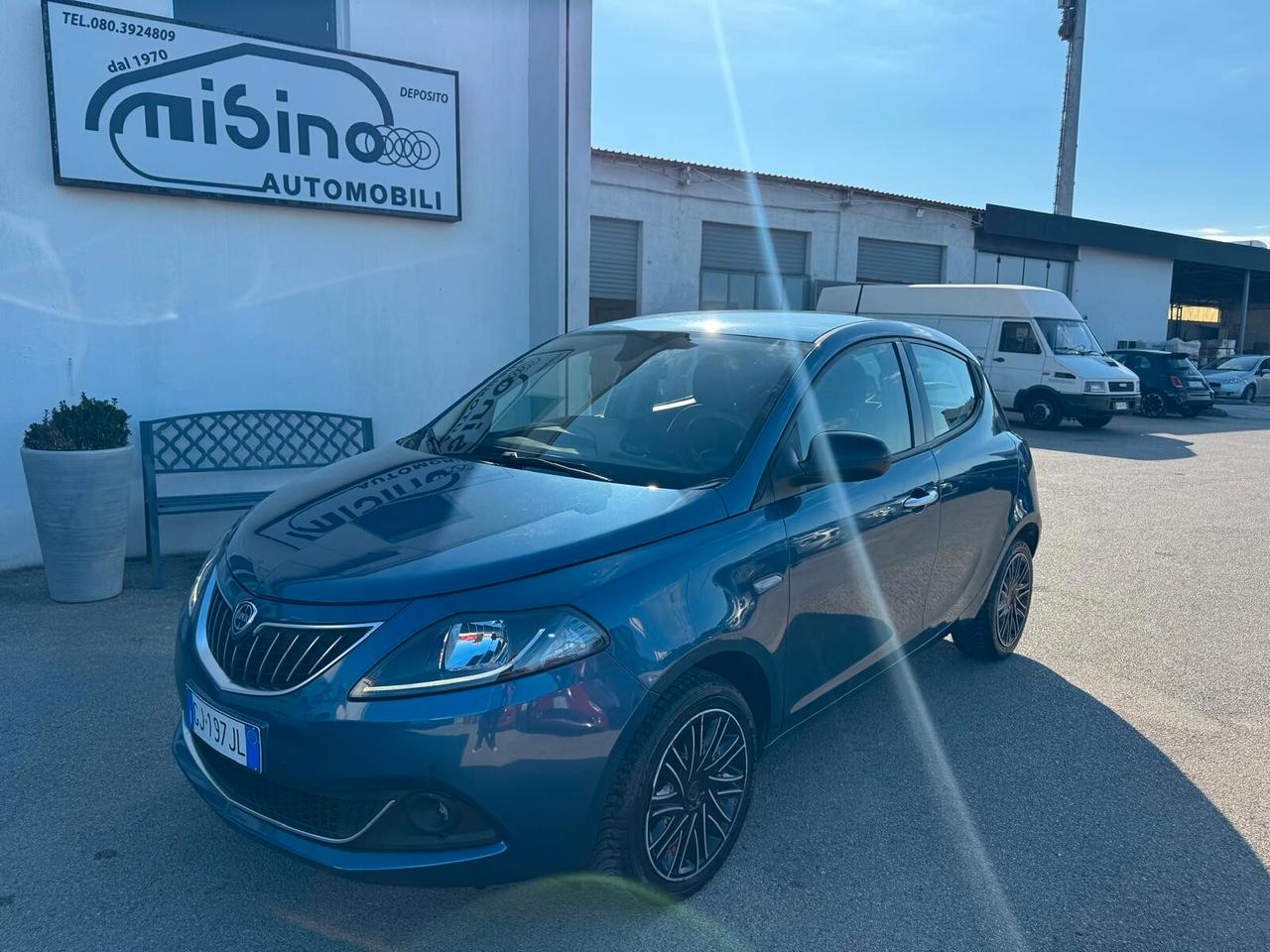 Lancia Ypsilon 1.0 FireFly 5 porte S&S Hybrid Ecochic Gold