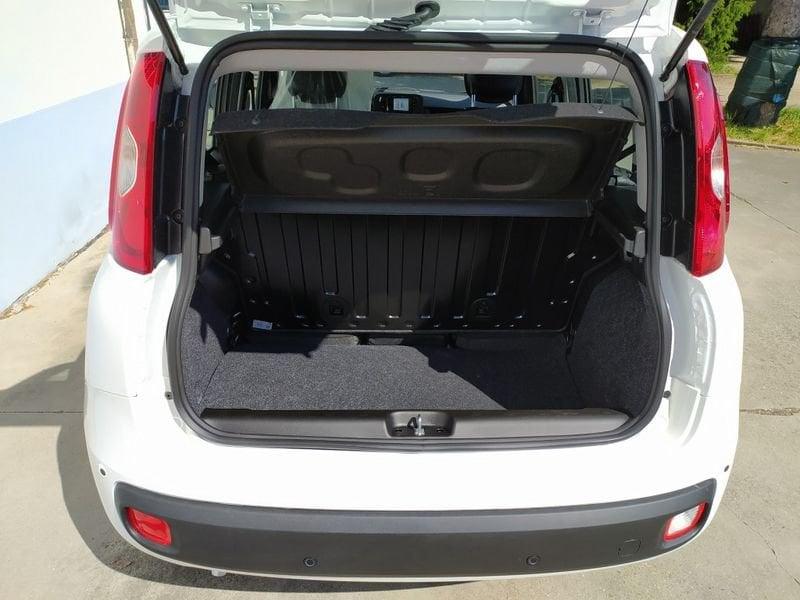 FIAT Pandina 65 Pandina hybrid Icon Promo CBC 5