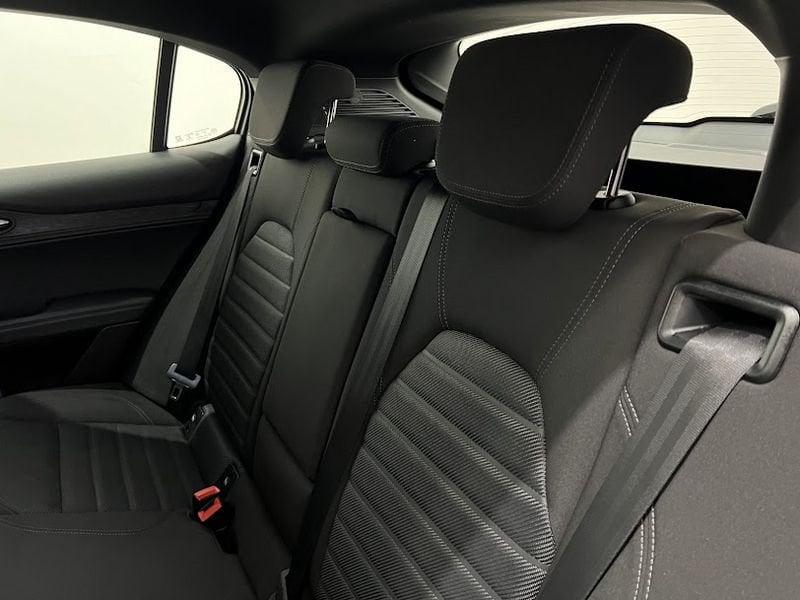 Alfa Romeo Stelvio 2.2 TD 160 CV BUSINNES AT8 RWD AUTOCARRO N1